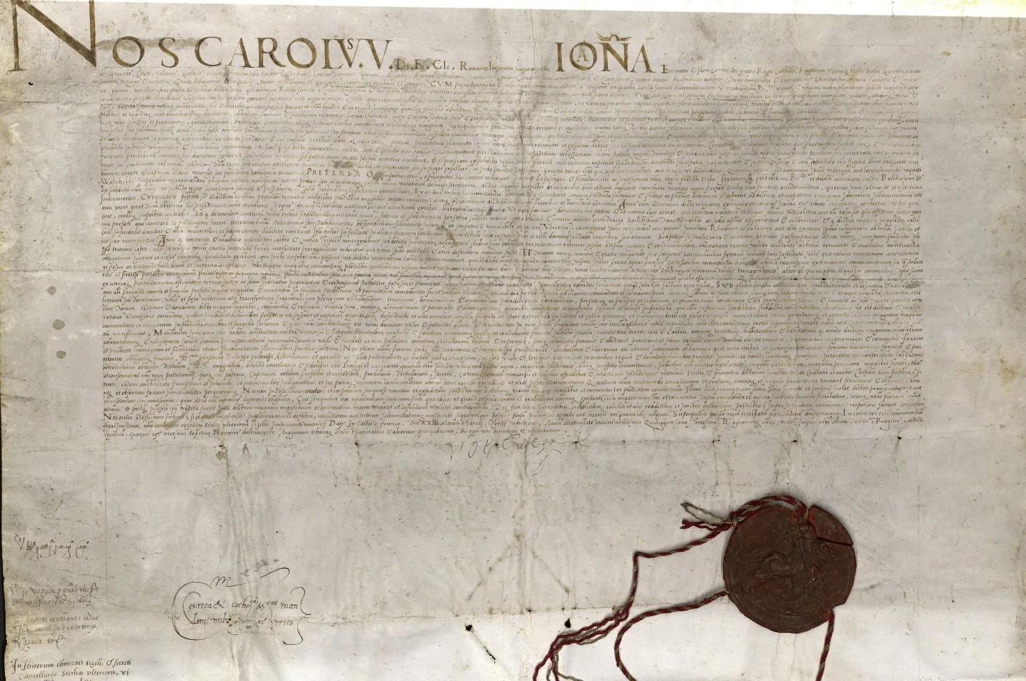 Escritura de doação das ilhas de Malta , Gozo e Trípoli à Ordem de São João pelo imperador Carlos V em 1530.